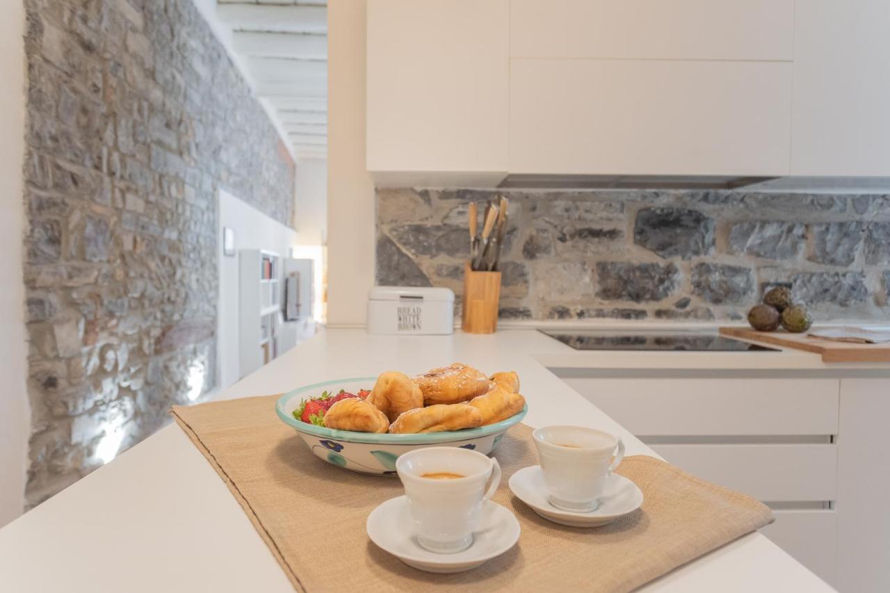 Wine Not Apartment In Como City Centre Bagian luar foto