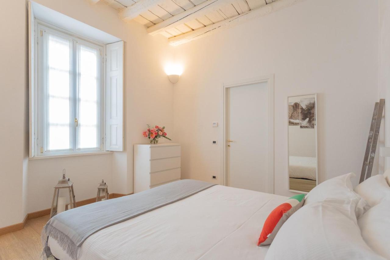 Wine Not Apartment In Como City Centre Bagian luar foto
