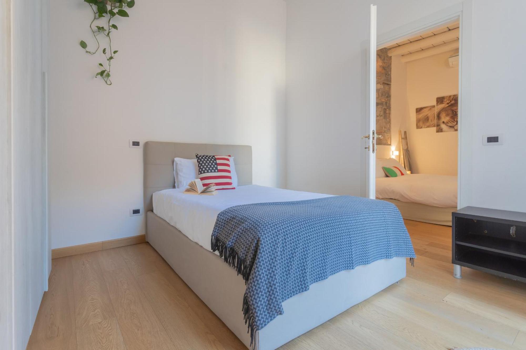 Wine Not Apartment In Como City Centre Bagian luar foto